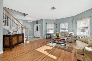 23 Carley Ct, West Nyack, NY 10994 - Photo 6