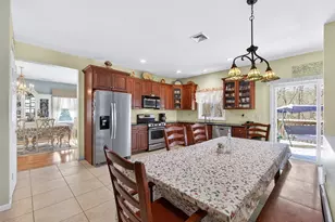 23 Carley Ct, West Nyack, NY 10994 - Photo 10