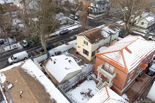 166-02 76th Ave, Fresh Meadows, NY 11366 - Photo 28