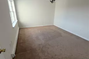 219 Mary Lou Ave, Yonkers, NY 10703 - Photo 18