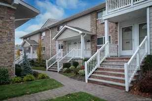 100 Friendly Ct Ave, Babylon, NY 11704 - Photo 2