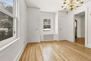 23 Garretson Rd, White Plains, NY 10604 - Photo 16