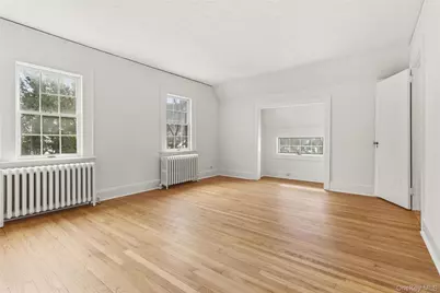 23 Garretson Road, White Plains, NY 10604 - Photo 26