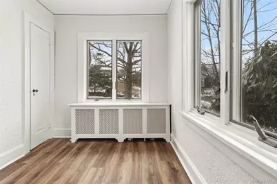 23 Garretson Road, White Plains, NY 10604 - Photo 14