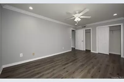 111 College Road #04-Q, Selden, NY 11784 - Photo 4