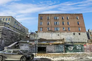 365 E 197th, Bronx, NY 10458 - Photo 2