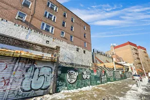 365 E 197th, Bronx, NY 10458 - Photo 4