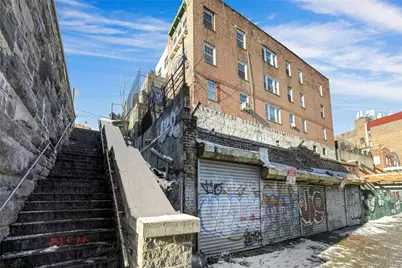 365 E 197th, Bronx, NY 10458 - Photo 14