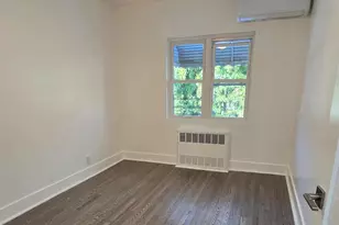 74-11 85th Dr, Woodhaven, NY 11421 - Photo 16