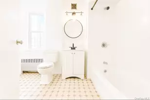 194 Summit Ave, Mount Vernon, NY 10550 - Photo 2