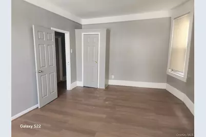 769 E 223rd Street, Bronx, NY 10466 - Photo 2