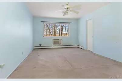 58 Coachlight Square, Montrose, NY 10548 - Photo 10