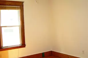 2 Worrall Ave, Poughkeepsie, NY 12603 - Photo 8