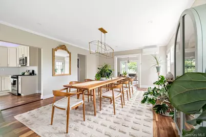 209 Van Cortlandt Park Avenue, Yonkers, NY 10705 - Photo 12