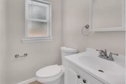 2 7th Street, Center Moriches, NY 11934 - Photo 10