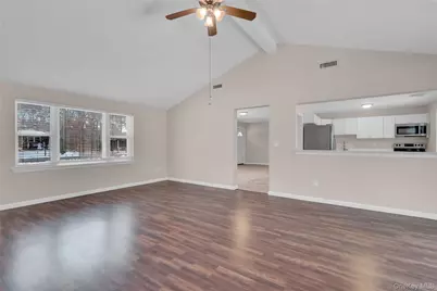 2 7th Street, Center Moriches, NY 11934 - Photo 8