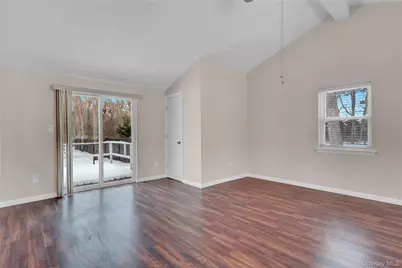 2 7th Street, Center Moriches, NY 11934 - Photo 8