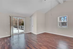 2 7th St, Center Moriches, NY 11934 - Photo 8