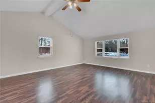 2 7th St, Center Moriches, NY 11934 - Photo 6