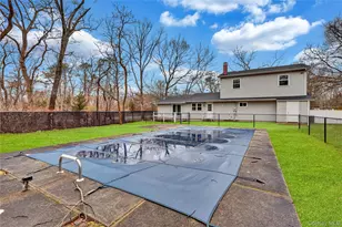 2 7th St, Center Moriches, NY 11934 - Photo 26