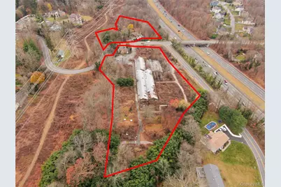 451 Underhill Road, Scarsdale, NY 10583 - Photo 4