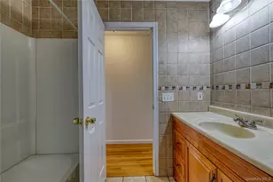 8 Jamison Pl, Newburgh, NY 12550 - Photo 20