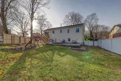 8 Jamison Place, Newburgh, NY 12550 - Photo 2