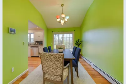 8 Jamison Place, Newburgh, NY 12550 - Photo 32