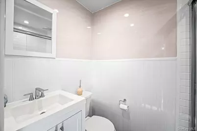 65-26 Admiral Avenue, Middle Village, NY 11379 - Photo 16