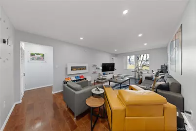 765 Sierra Vista Lane, Valley Cottage, NY 10989 - Photo 4