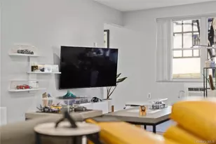 765 Sierra Vista Ln, Valley Cottage, NY 10989 - Photo 16