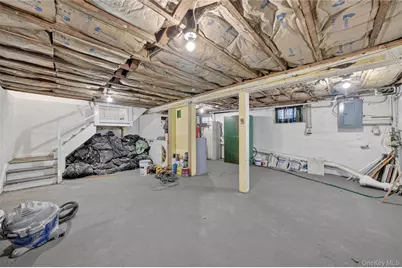 13 Poplar Street, Newburgh, NY 12550 - Photo 32