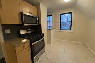 41 S Centre Ave, Rockville Centre, NY 11570 - Photo 2