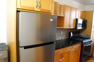 126 Church St, New Rochelle, NY 10805 - Photo 4