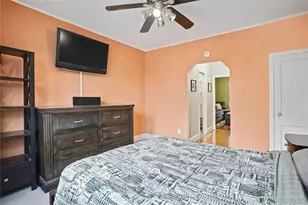 6161 62nd Ave, Middle Village, NY 11379 - Photo 18