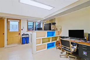 6161 62nd Ave, Middle Village, NY 11379 - Photo 10