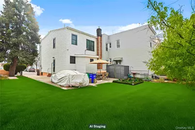 6161 62nd Avenue, Middle Village, NY 11379 - Photo 24