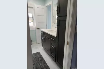 384 Singingwood Drive, Holbrook, NY 11741 - Photo 10