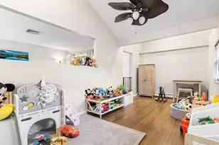 40 Frankie Ln, North Babylon, NY 11703 - Photo 10