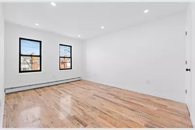 114-22 201st Street, Saint Albans, NY 11412 - Photo 10