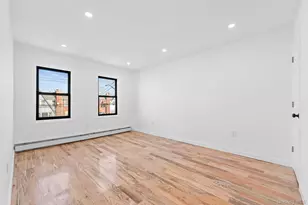 114-22 201st St, Saint Albans, NY 11412 - Photo 10