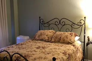 83-05 98th St, Woodhaven, NY 11421 - Photo 4