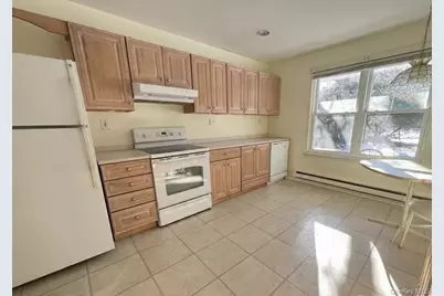 432A Falmouth Court #432A, Ridge, NY 11961 - Photo 8