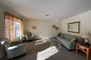 432A Falmouth Ct, Ridge, NY 11961 - Photo 4