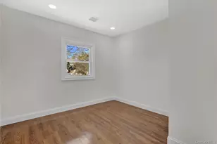 3 Jayne Ave, Melville, NY 11747 - Photo 18