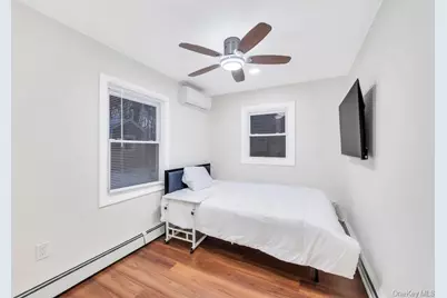 66 Maplewood Drive, Westbury, NY 11590 - Photo 10