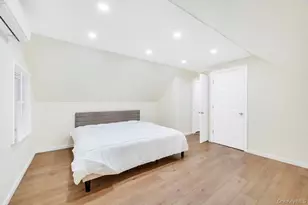 66 Maplewood Dr, Westbury, NY 11590 - Photo 12