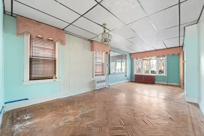 11934 145th Street, Jamaica, NY 11436 - Photo 2