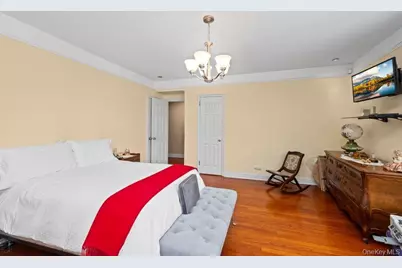 9437 Shore Road #1A, Brooklyn, NY 11209 - Photo 12