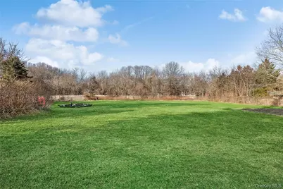 23 Janet Street, Port Jefferson Station, NY 11776 - Photo 20